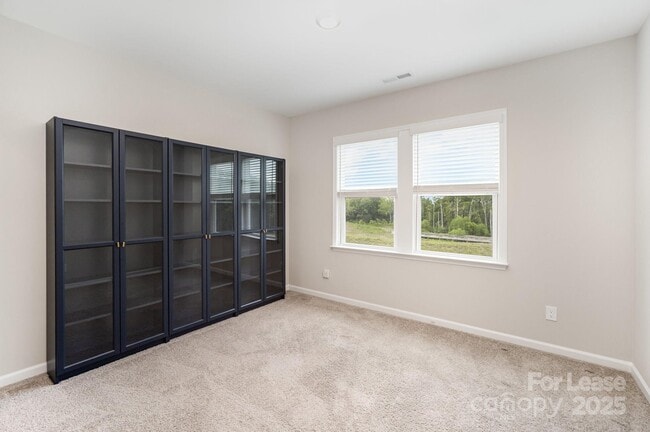 Building Photo - 5710 Gulch Pl