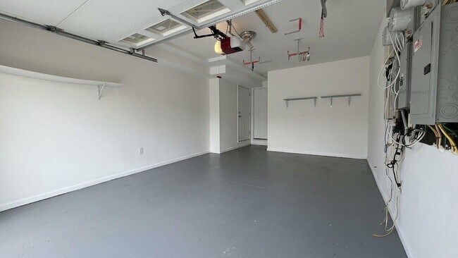 Building Photo - 54 Laidlaw Ave