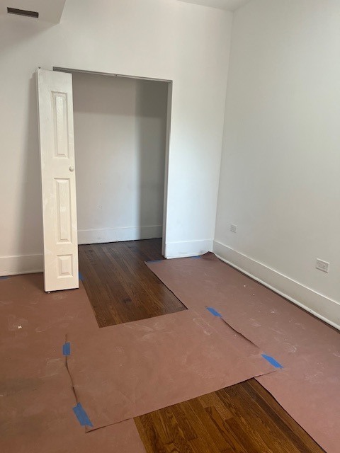 Building Photo - 6440 S Vernon Ave