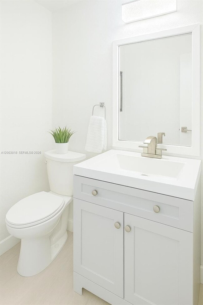 Building Photo - 8308 N Coral Cir