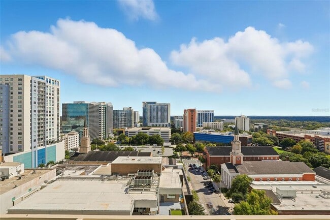 Building Photo - 155 S Court Ave