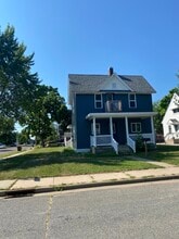 Building Photo - 1921 Emery St