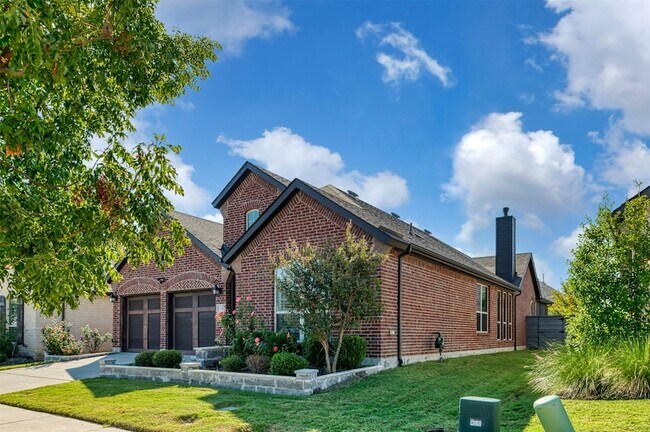 Building Photo - 1104 Knoll St