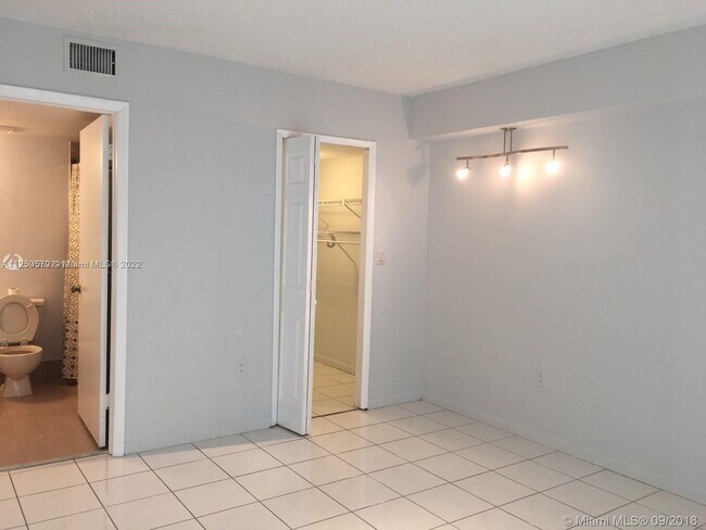 Building Photo - 2055 SW 122nd Ave