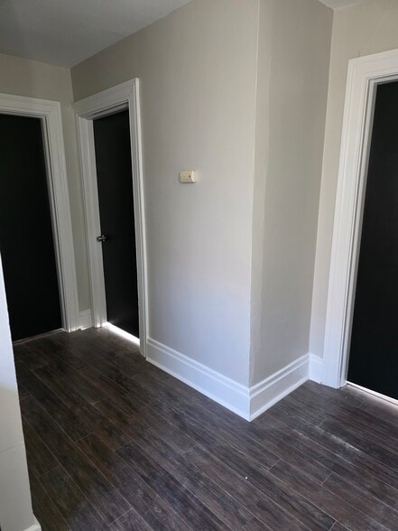 Hallway - 105 Broad St