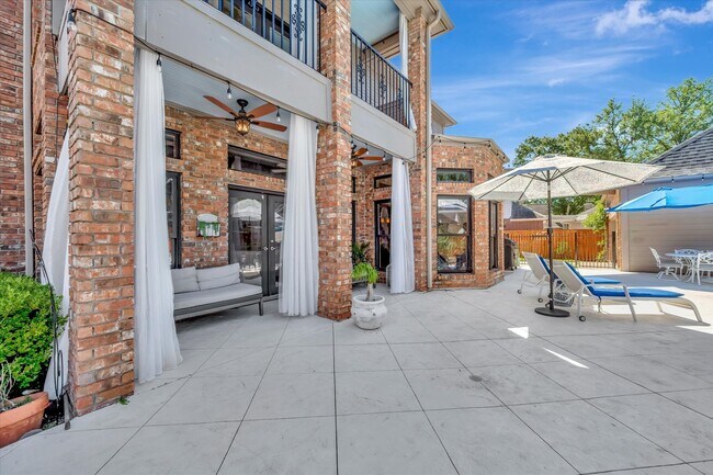Building Photo - 14826 Sparkling Bay Ln
