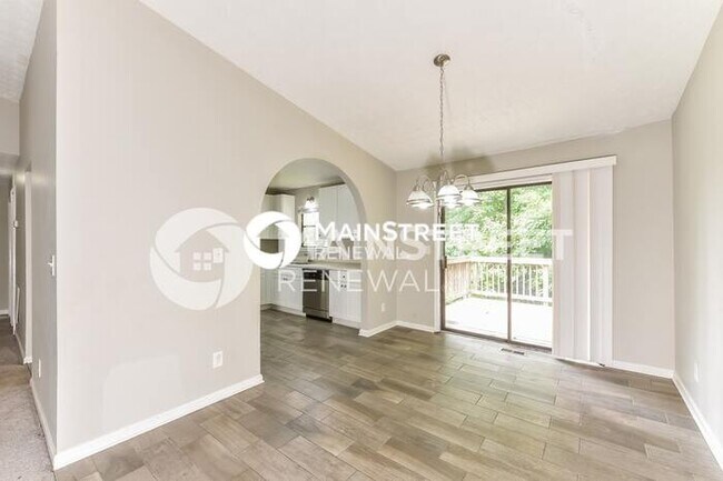 Building Photo - 3 Bedroom Pet-Friendly Home in Decatur, GA...