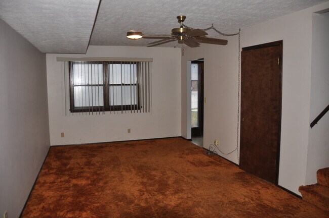 Building Photo - 2623 N 98th St