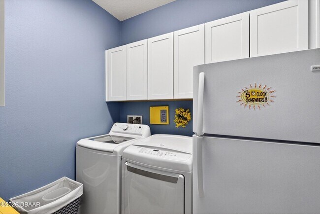 Building Photo - 504 Coral Reef Way