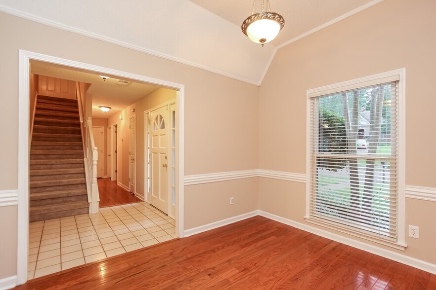 Building Photo - 7576 Dexter Run Cir