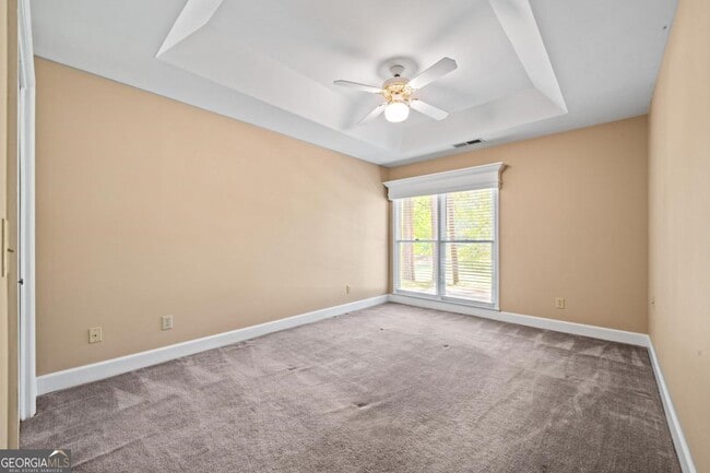 Building Photo - 1043B Clubhouse Ln