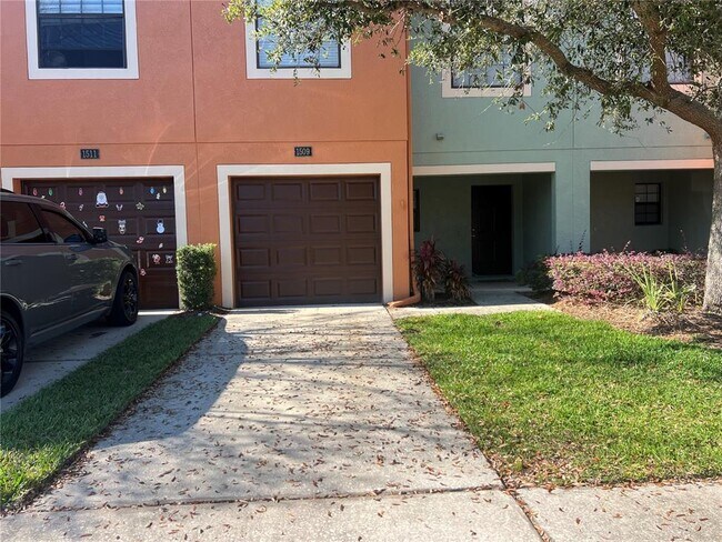 Building Photo - 1509 Water Terrace Ln