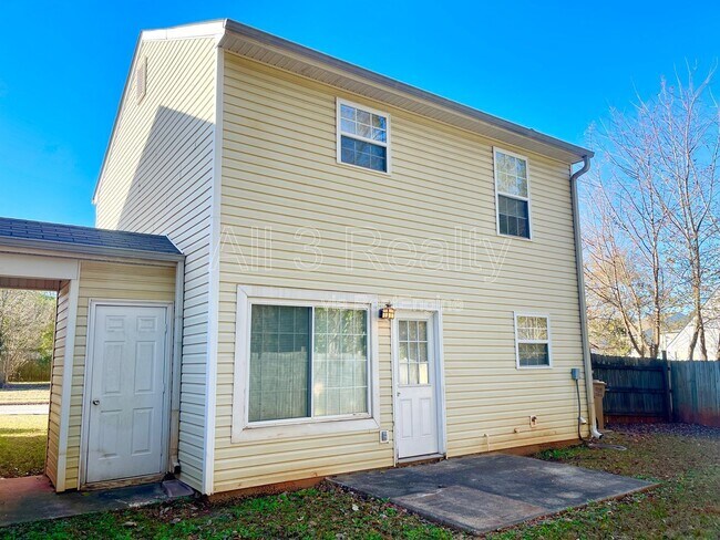 Building Photo - 118 Prity Ct