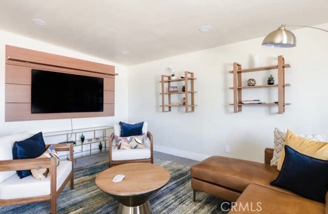 Building Photo - 61495 La Jolla Dr
