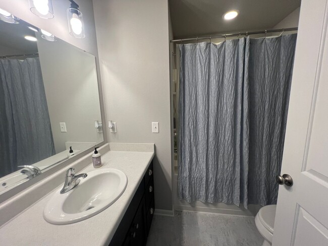 Building Photo - 9746 Gilded Cider Blvd