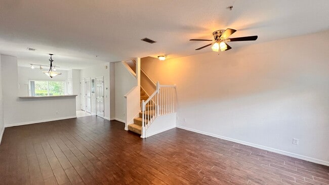 Building Photo - Spectacular 2 Story 2 bed and 2 bath condo at Regent Park!!