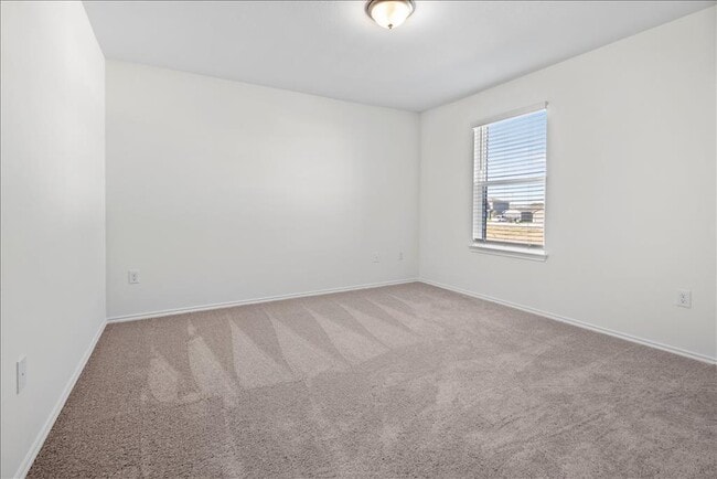Building Photo - 18501 Spotted Eagle Ln