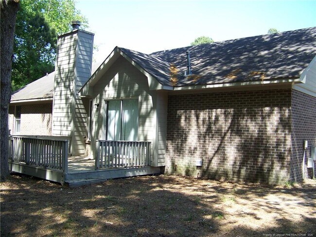 Building Photo - 1981 Wheeling St