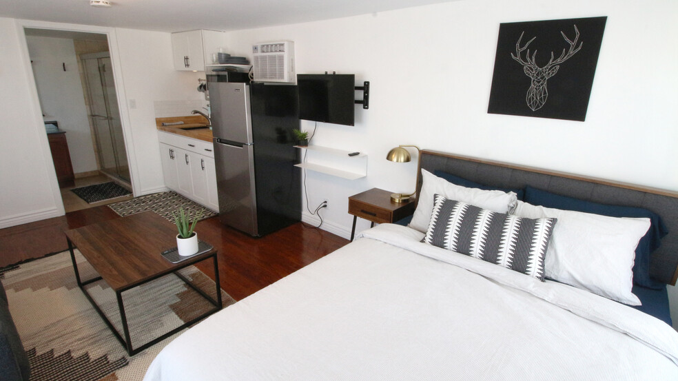 Building Photo - 2214 N 8th St