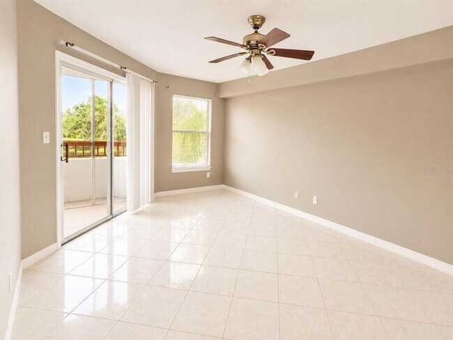 Building Photo - 2323 Feather Sound Dr