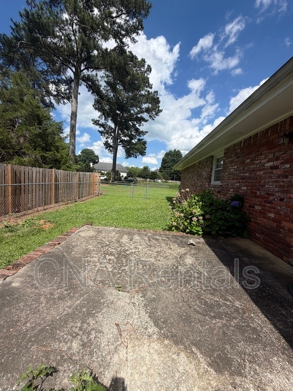 Building Photo - 2691 Stoney Brook Ln