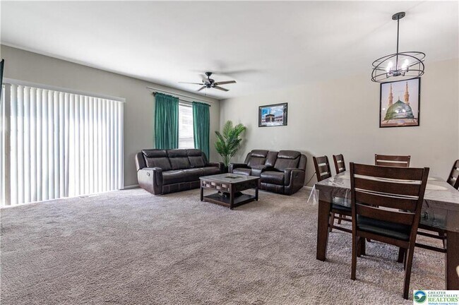 Building Photo - 2512 Gila Dr