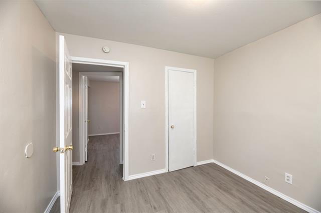 Building Photo - 2408 Meyers St