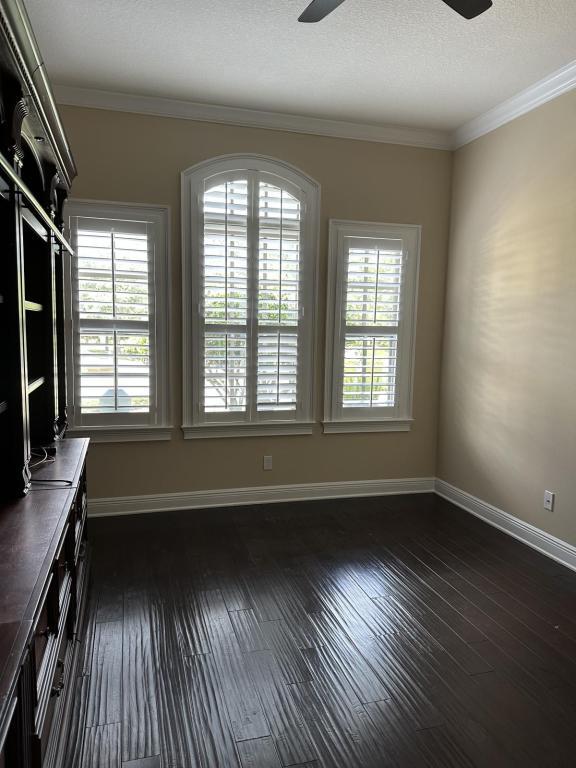 Building Photo - 1841 Harland Park Dr