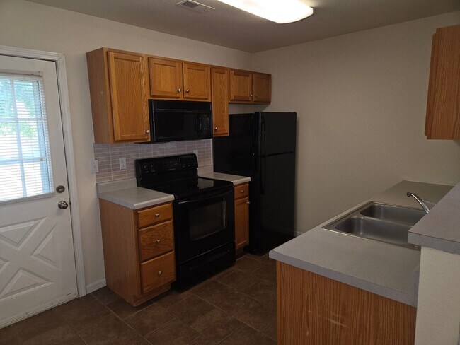 Building Photo - 4508-4510 Nick Ct