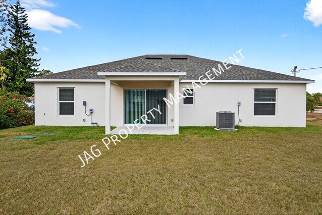 Building Photo - 251 Vin Rose Cir SE