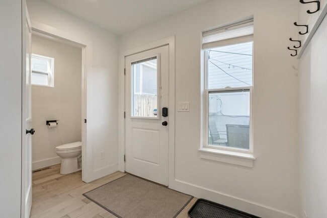 Building Photo - 3044 N Speer Blvd