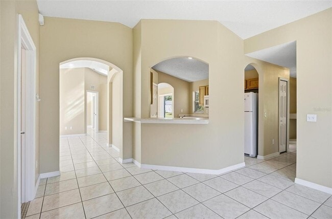 Building Photo - 106 La Mancha Dr