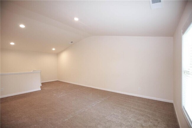 Building Photo - 4295 Almanor Cir