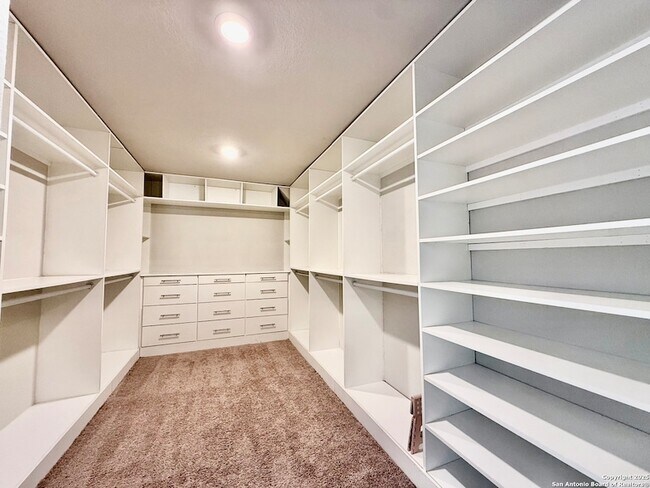 Building Photo - 8127 Glasgow Dr