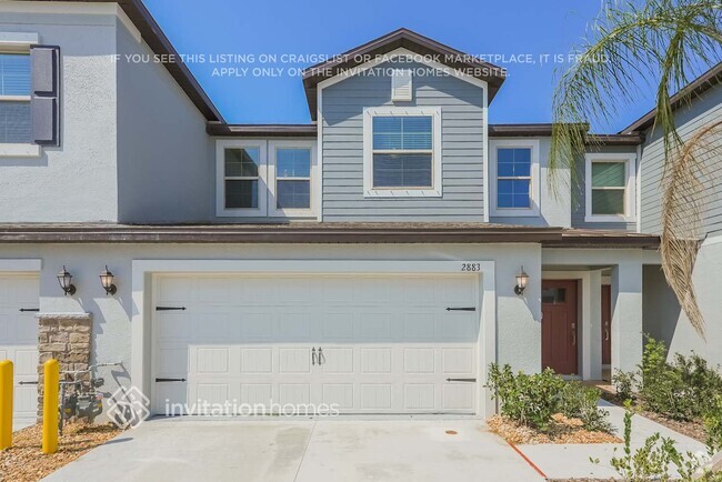 Building Photo - 2883 Coach Manors Way