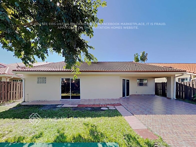 Building Photo - 14731 SW 42nd Way