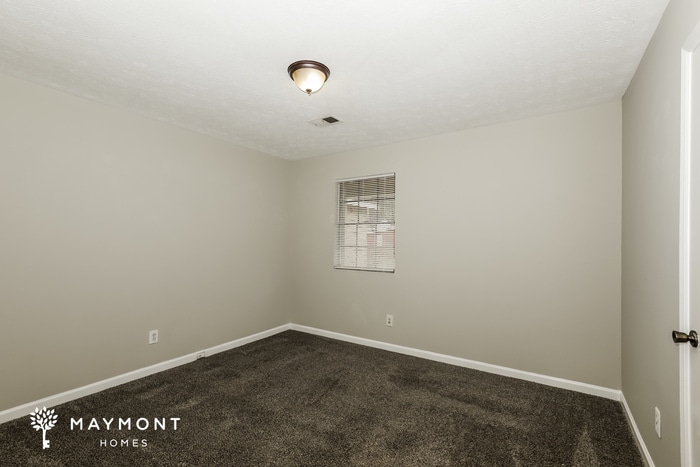 Building Photo - 9370 Woodloop Ct