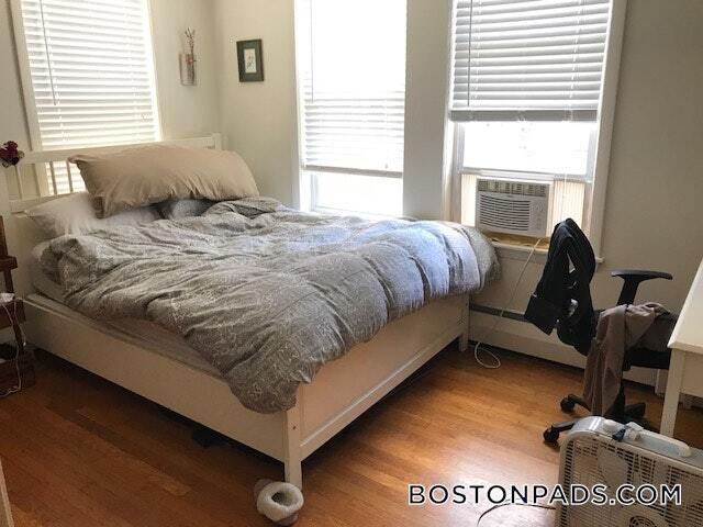 Building Photo - 312 Tappan St