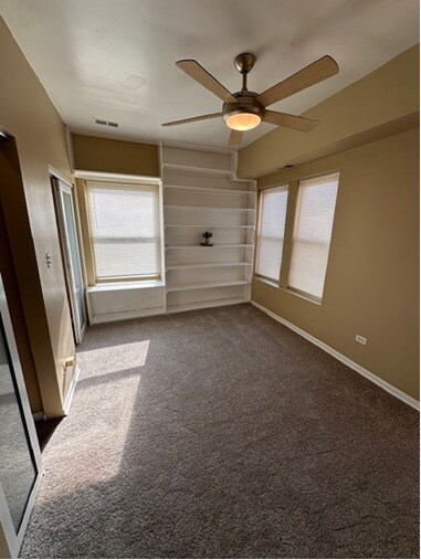 Building Photo - 7223 S Euclid Ave