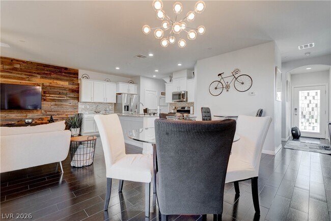 Building Photo - 48 Jasmine Point St