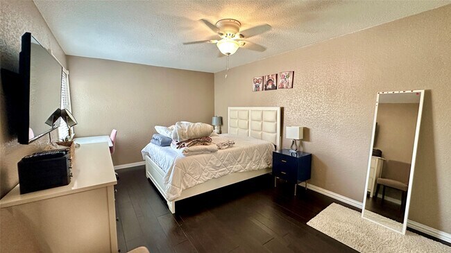 Building Photo - 12948 Greenway Chase Ct