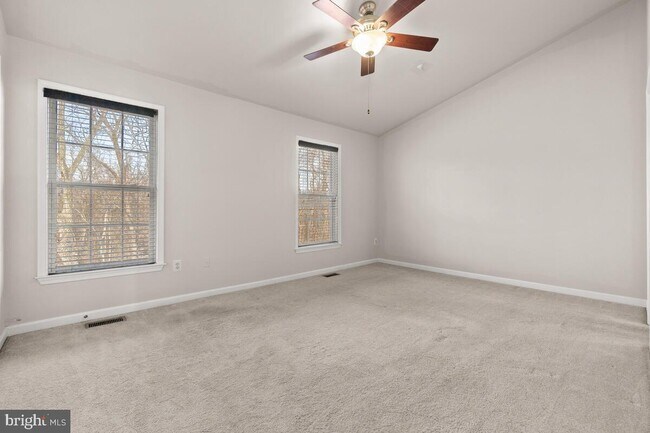 Building Photo - 573 Primus Ct