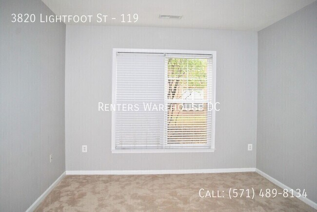 Building Photo - 3820 Lightfoot St