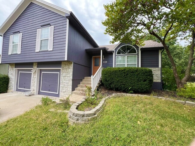 Building Photo - SEE IT NOW: Spacious 3-Bedroom Smart Home ...