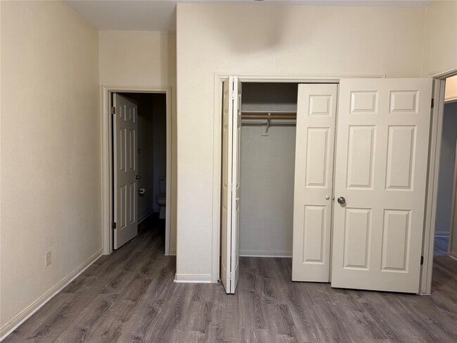 Building Photo - 1814 State Hwy 95