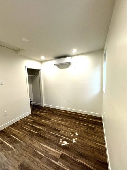 Building Photo - 4724 W 172nd St