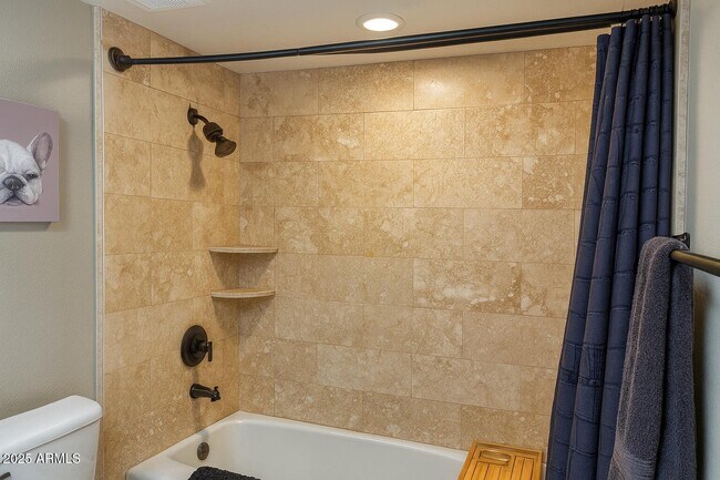 Building Photo - 8100 E Camelback Rd