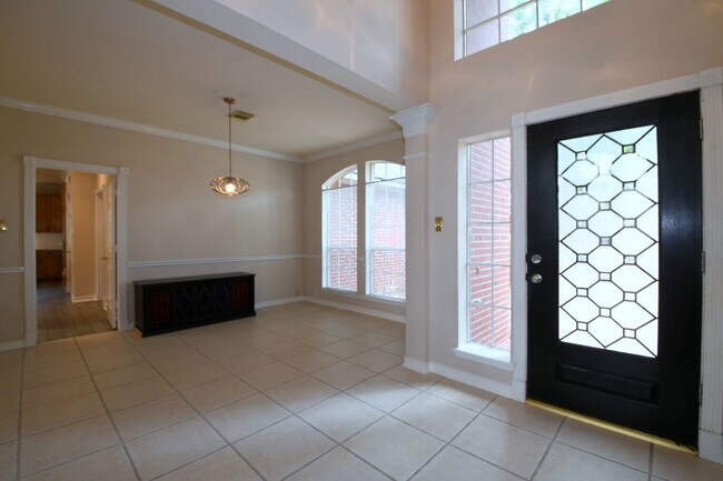 Building Photo - 18719 Racquet Sports Way