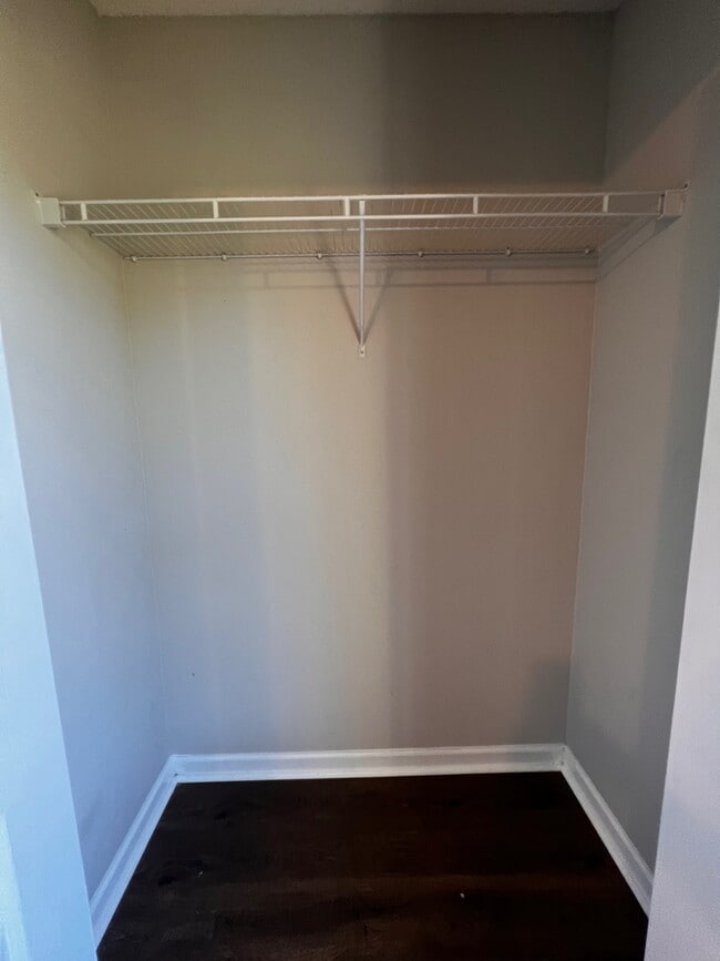 Building Photo - 1229 Langston Ln