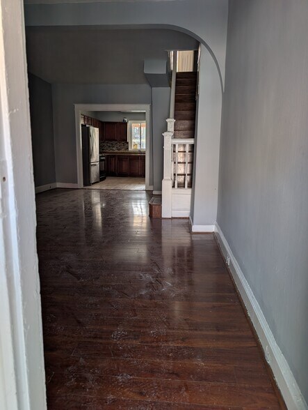 Building Photo - 2409 McElderry St